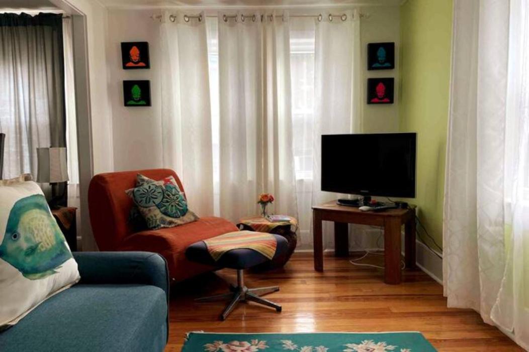 Photo of Livingroom in Daytona Beach