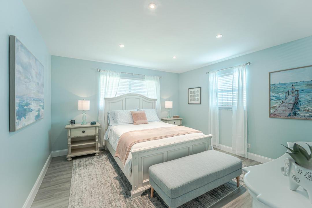 Photo of Bedroom in South Palm Park Neighborhood Association