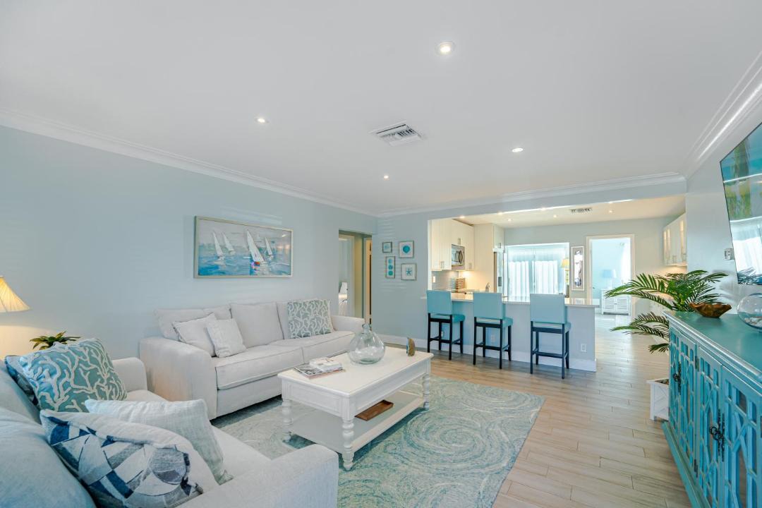 Photo of Livingroom in South Palm Park Neighborhood Association