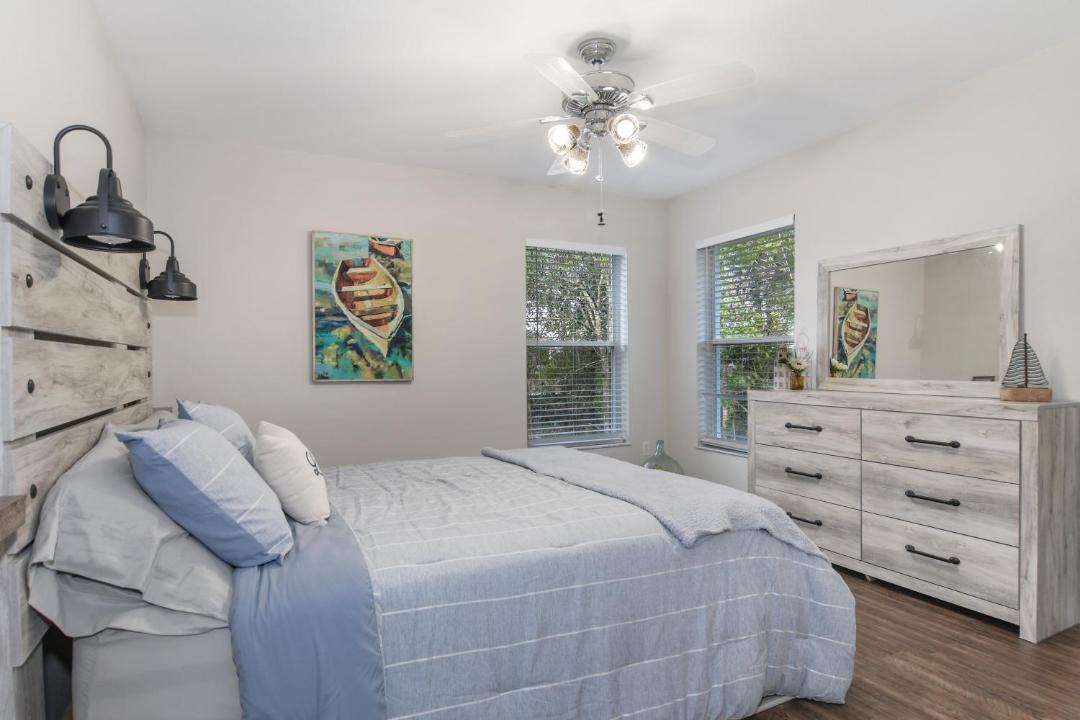 Photo of Bedroom in Placid Lakes