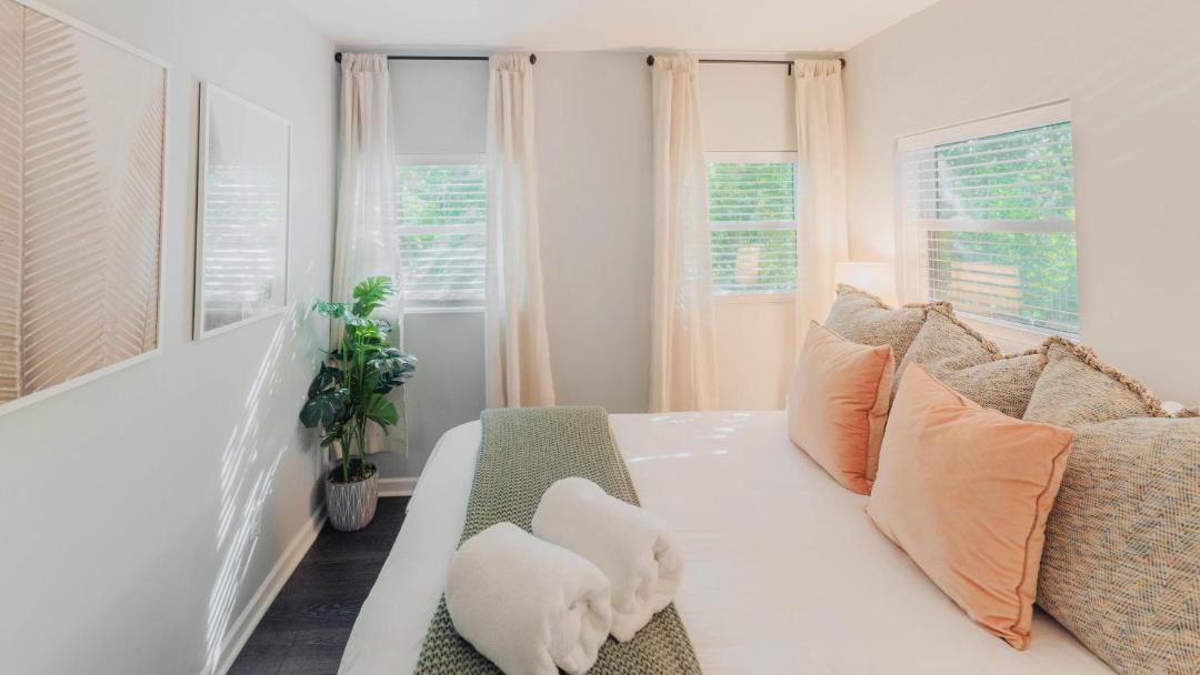 Photo of Bedroom in Five Points South