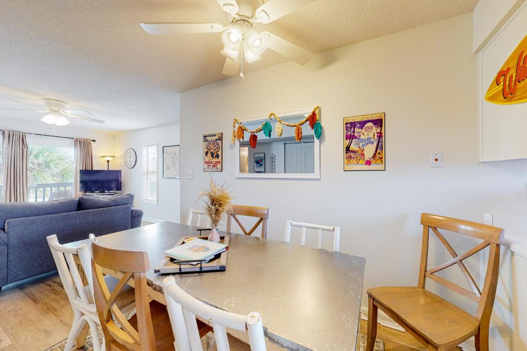 Photo of Livingroom in Pensacola Beach