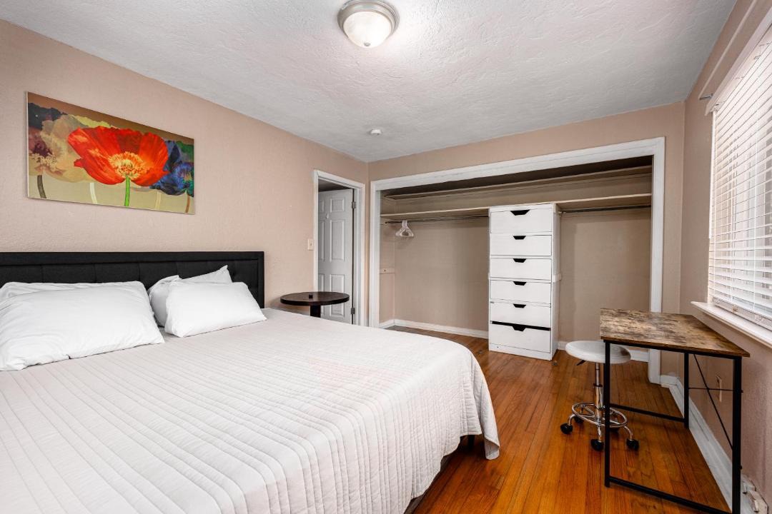 Photo of Bedroom in Gainesville