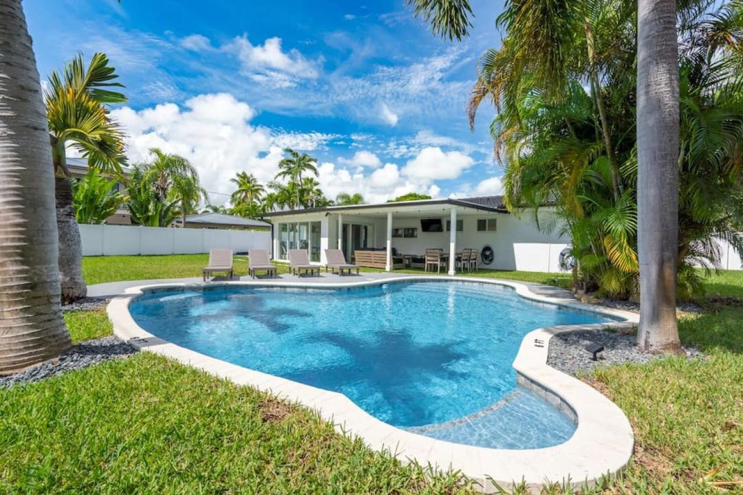 Photo of Outdoor in Deerfield Beach