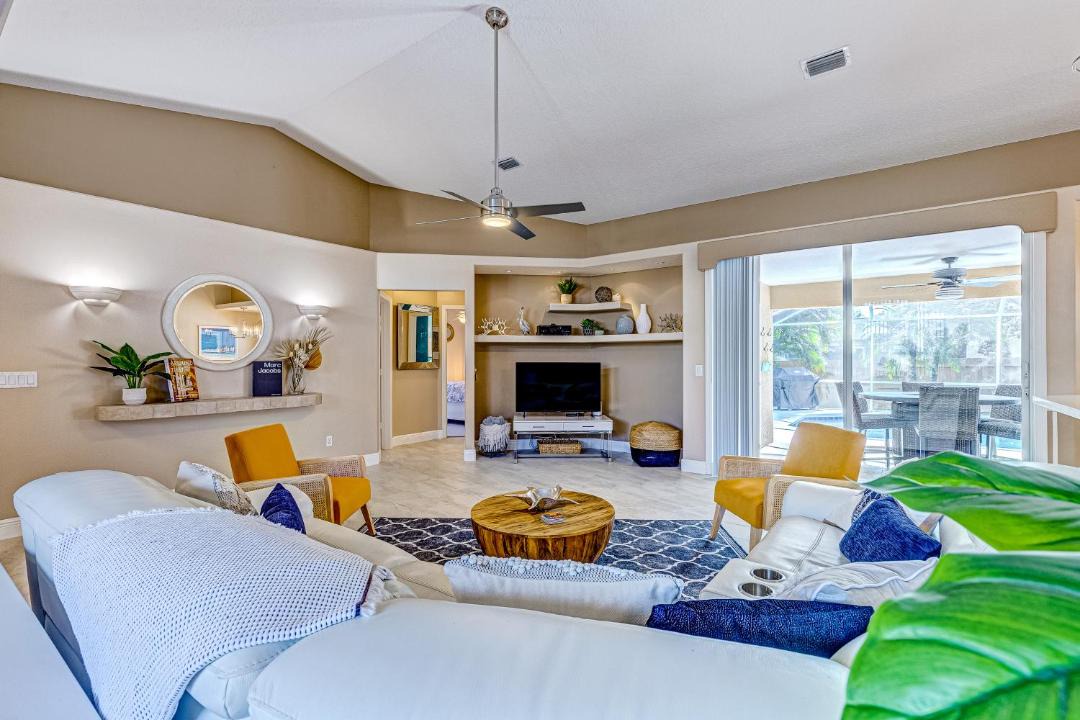 Photo of Livingroom in Sebastian Highlands