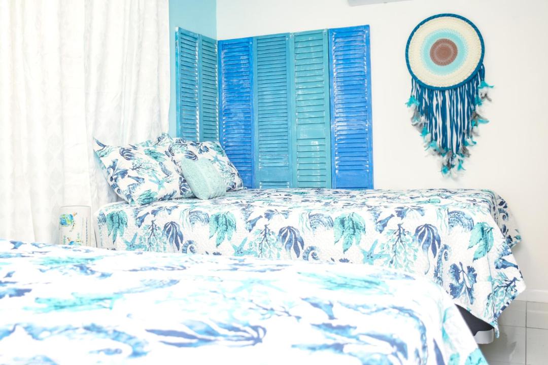 Photo of Bedroom in Hialeah