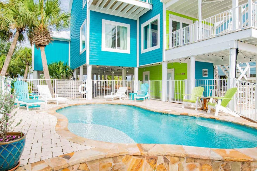 Photo of Patio Balcony in Sharp Reef