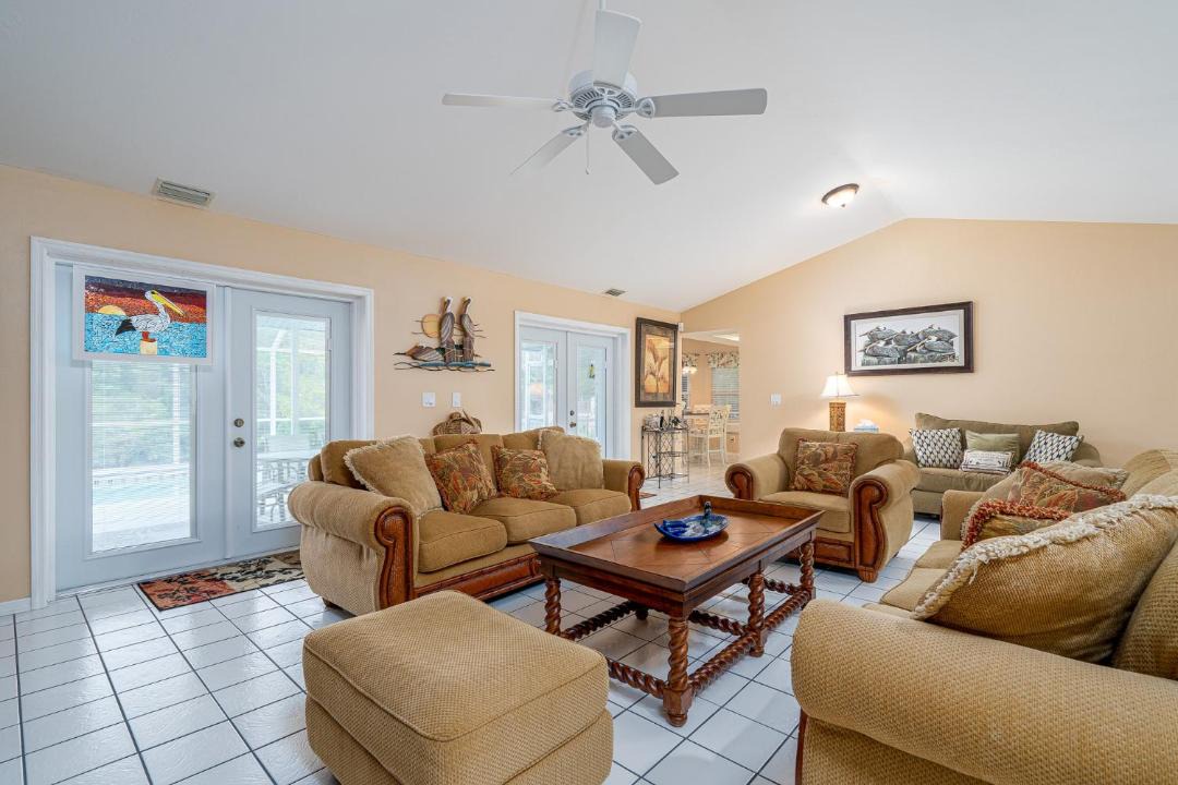 Photo of Livingroom in Iona