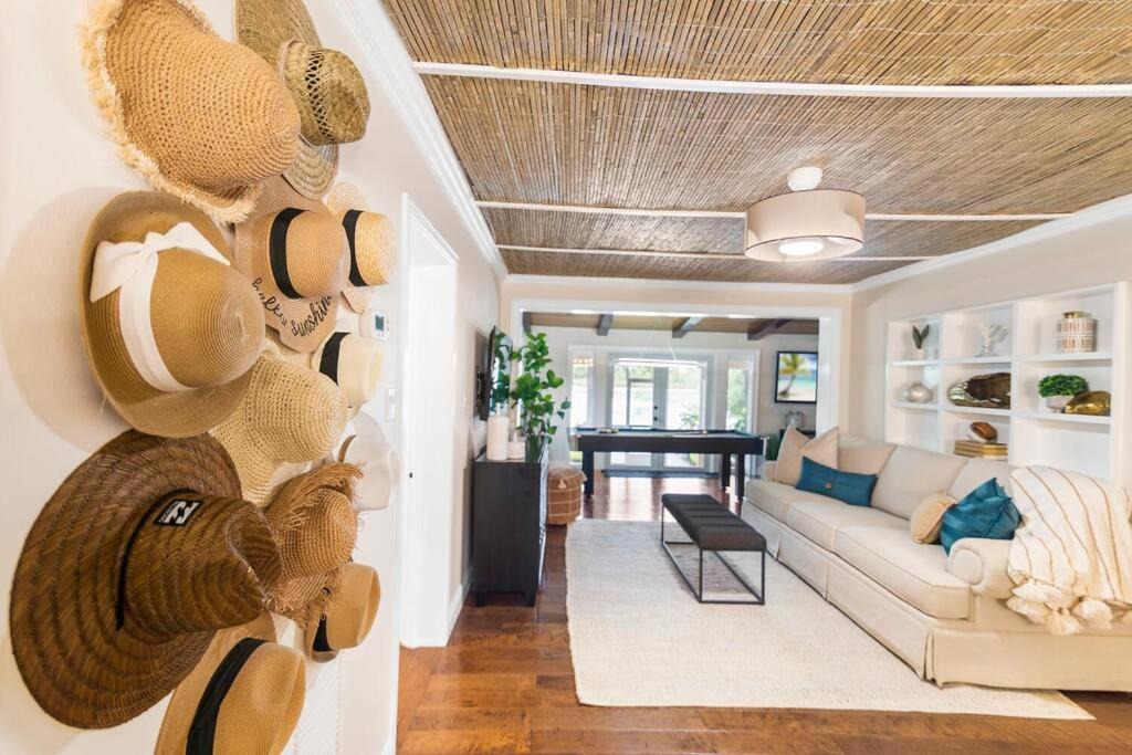 Photo of Livingroom in Cloud Lake