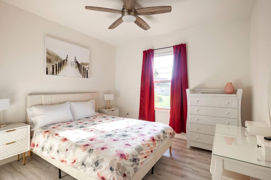 Photo of Bedroom in Port Saint Lucie