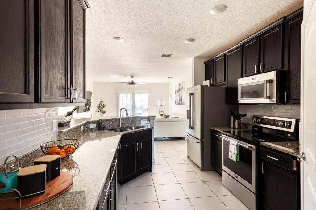 Photo of Kitchen in Port Saint Lucie