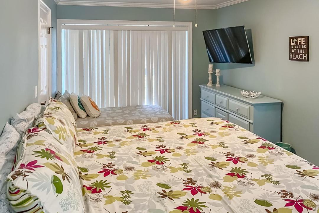 Photo of Bedroom in Ponce Inlet