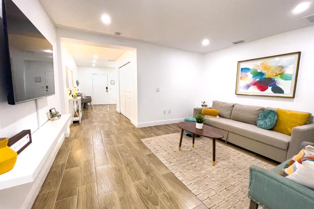 Photo of Livingroom in Port Tampa City
