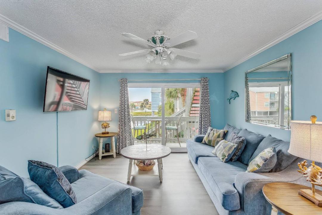 Photo of Livingroom in Pensacola Beach