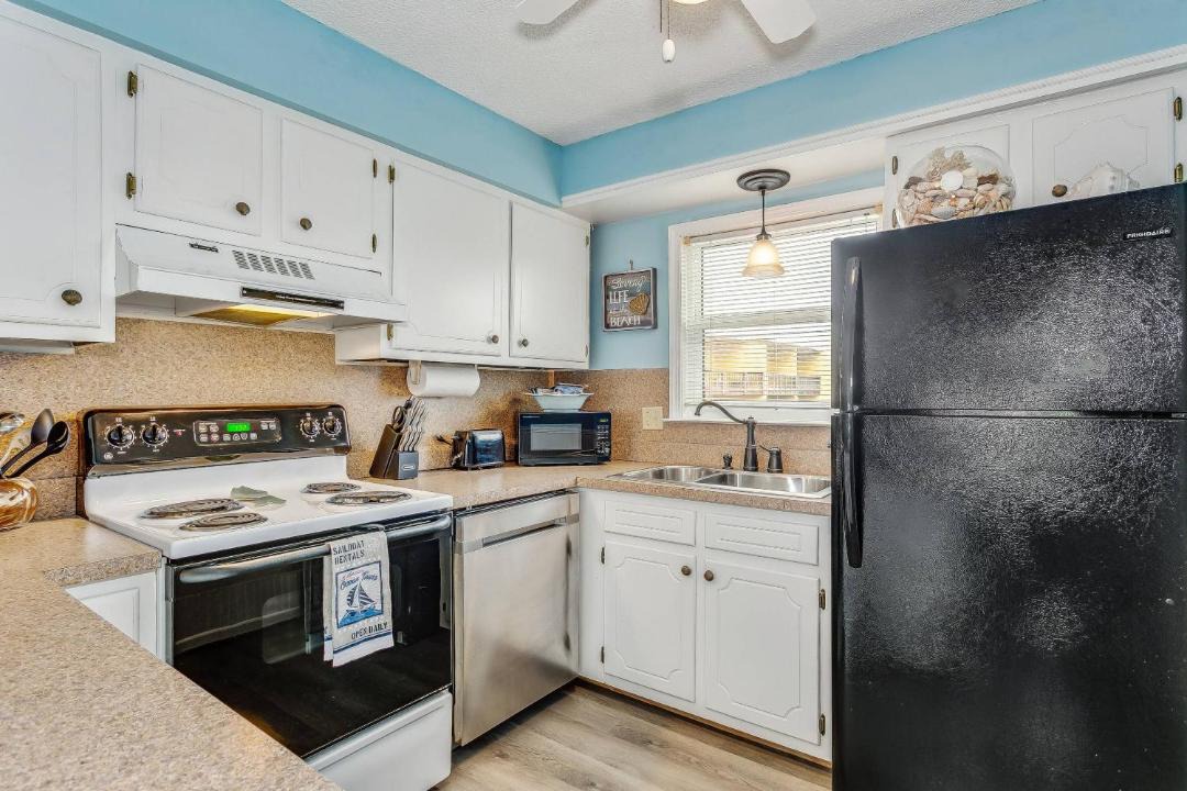Photo of Kitchen in Pensacola Beach
