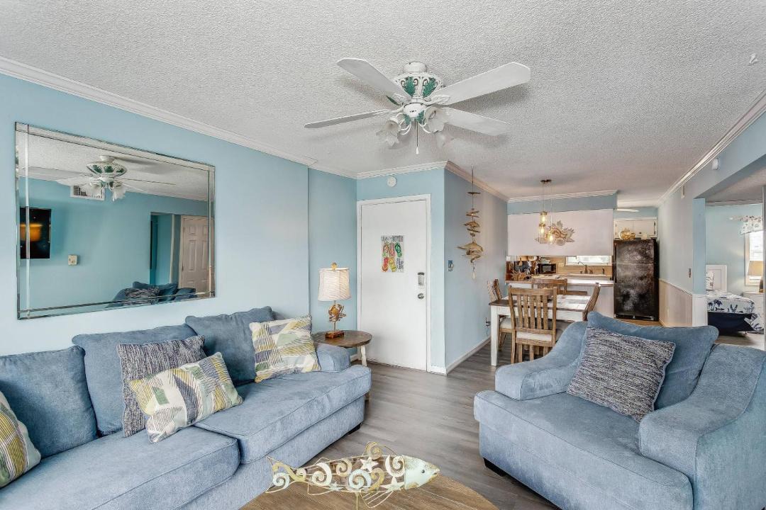 Photo of Livingroom in Pensacola Beach