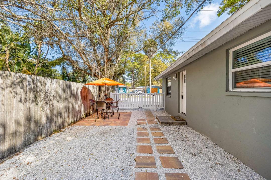 Photo of Buildings in Central Sarasota