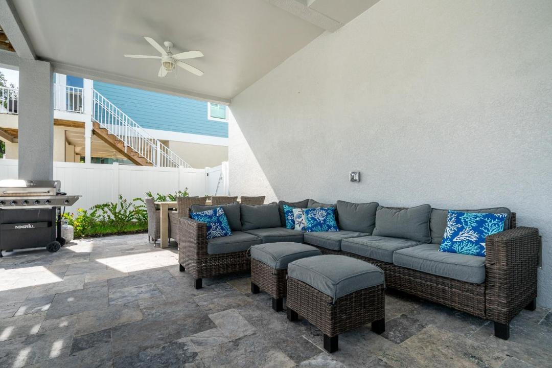 Photo of Patio Balcony in Mid Island