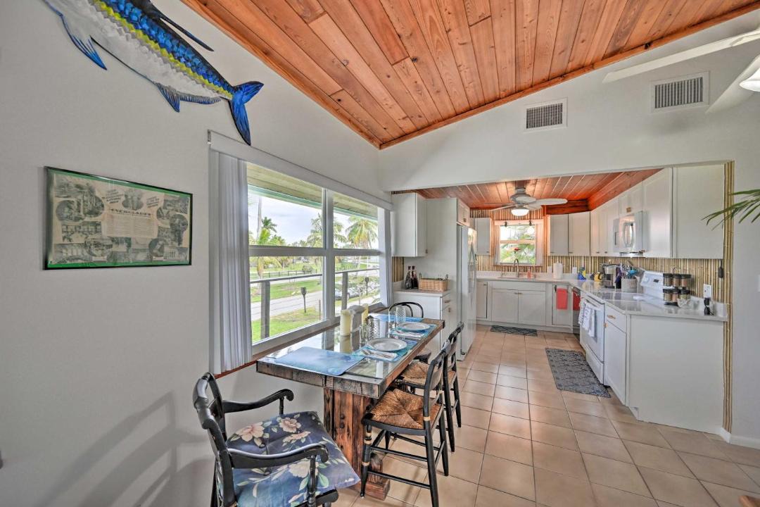 Photo of Livingroom in Everglades City