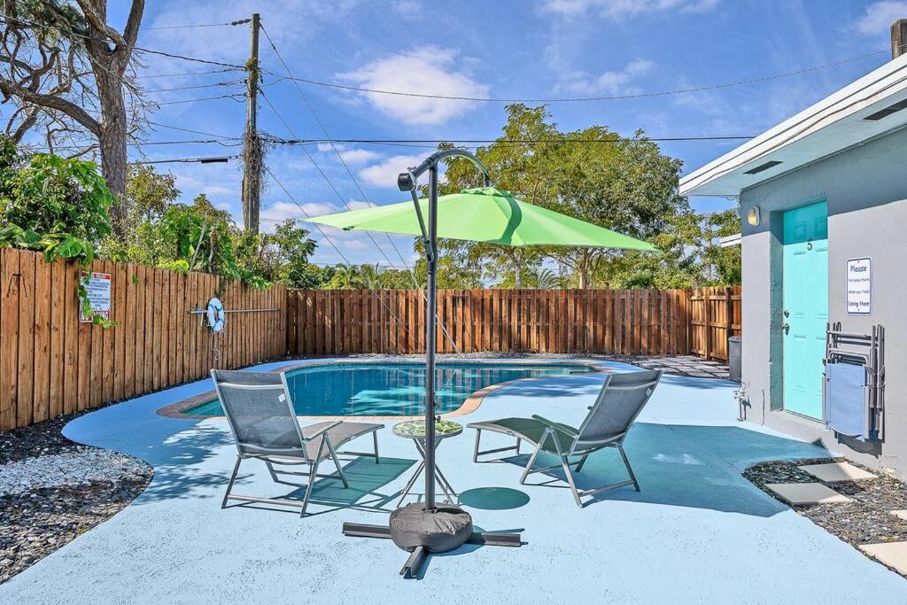 Photo of Others in Poinsettia Heights