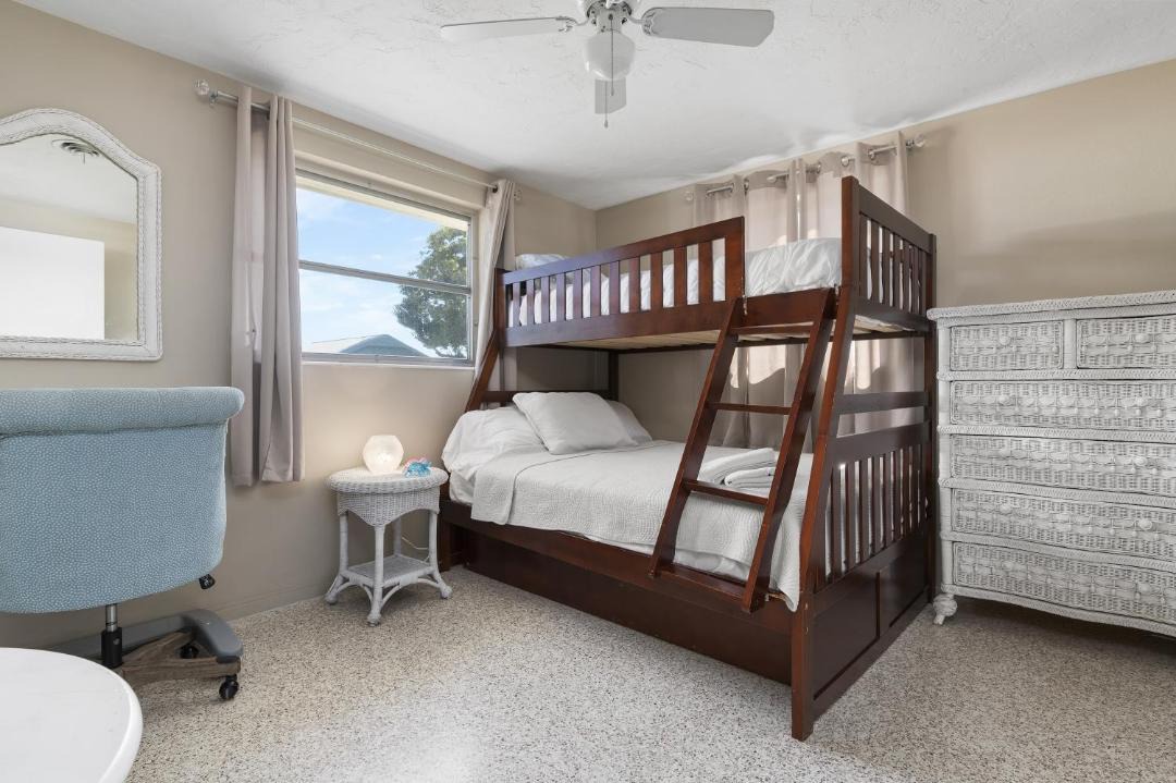 Photo of Bedroom in Bradenton