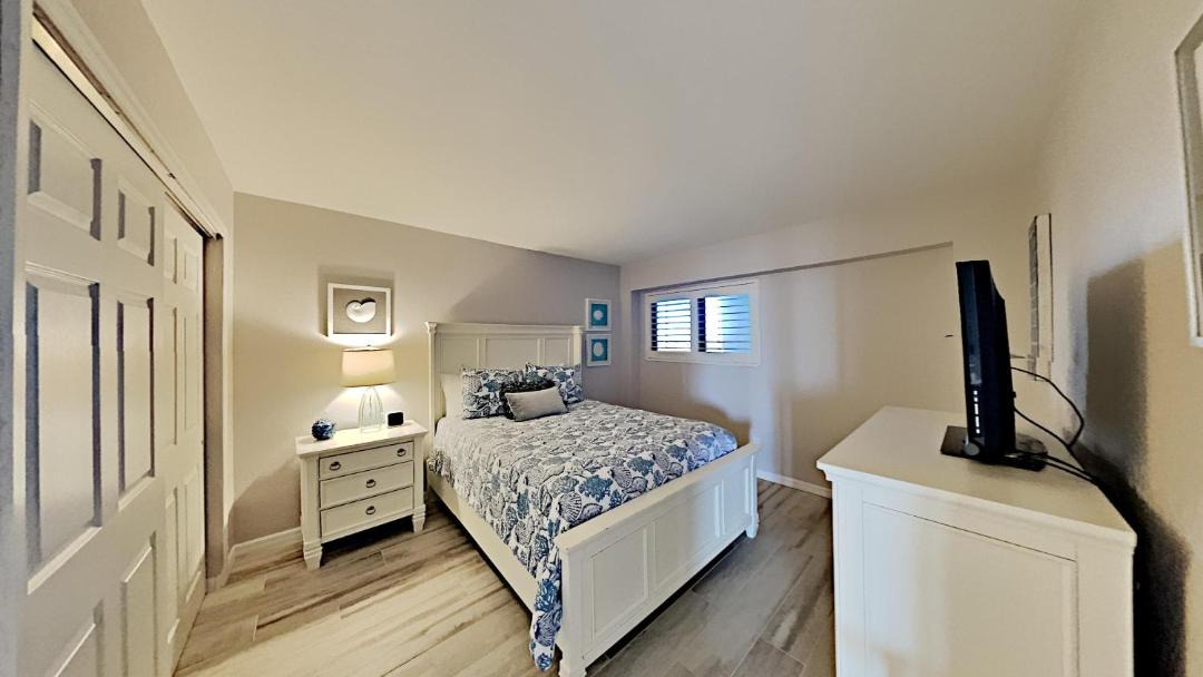 Photo of Bedroom in Punta Rassa