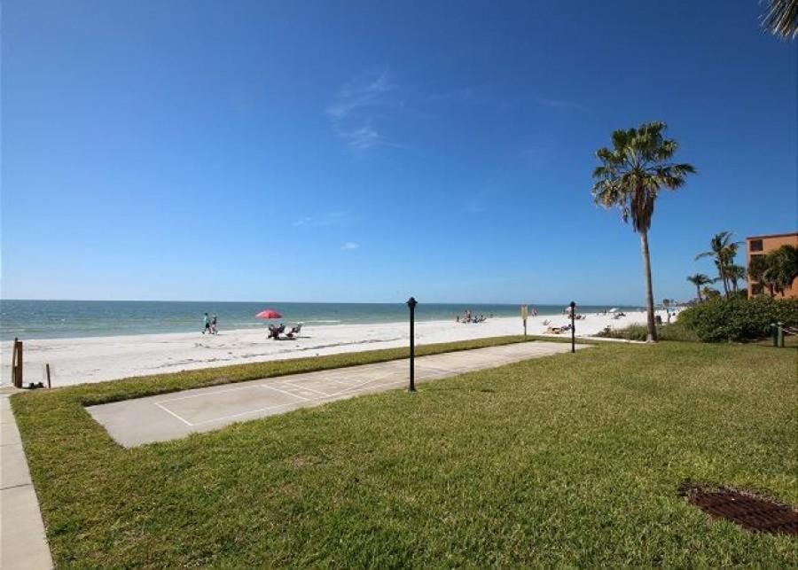 Photo of Outdoor in Mid Island