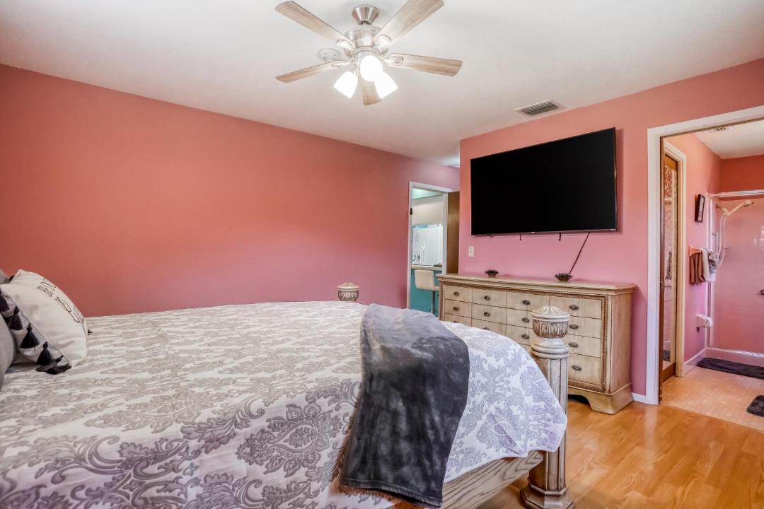 Photo of Bedroom in Bradenton