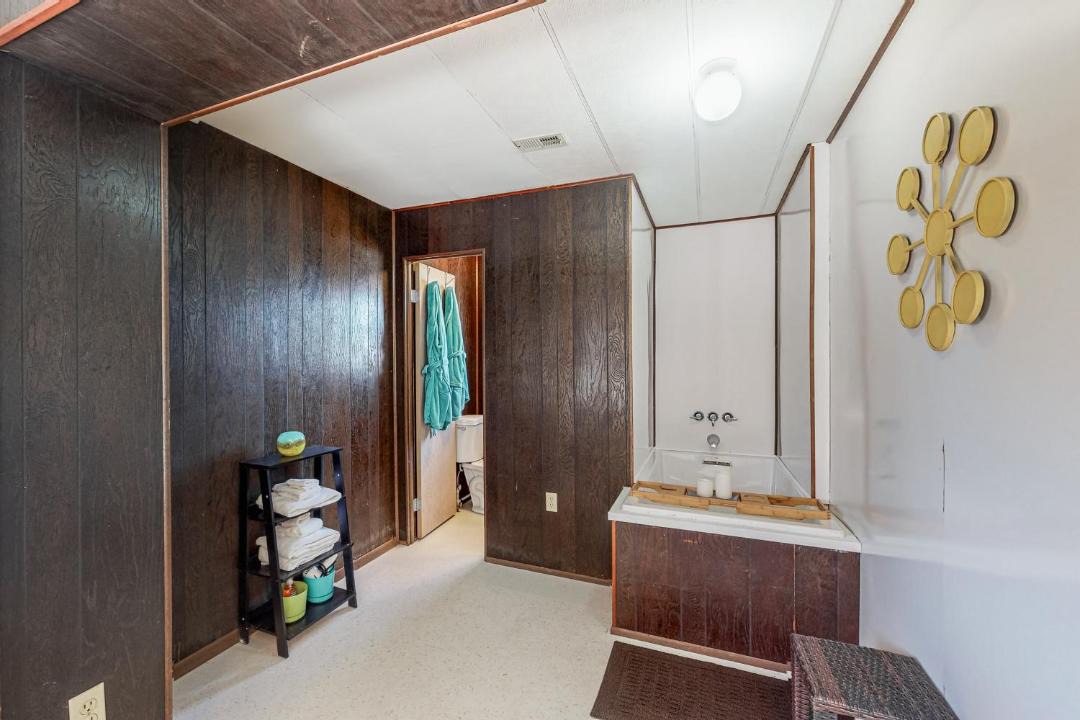 Photo of Bedroom in Carrabelle