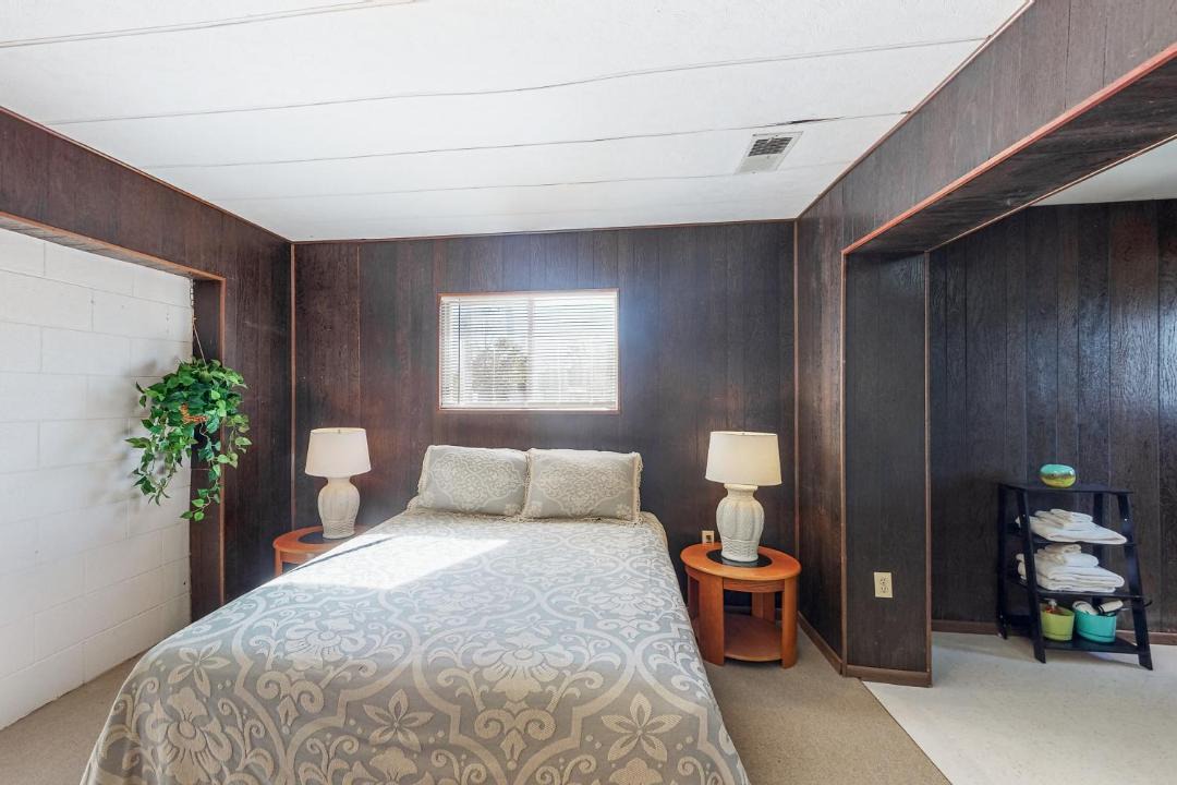 Photo of Bedroom in Carrabelle