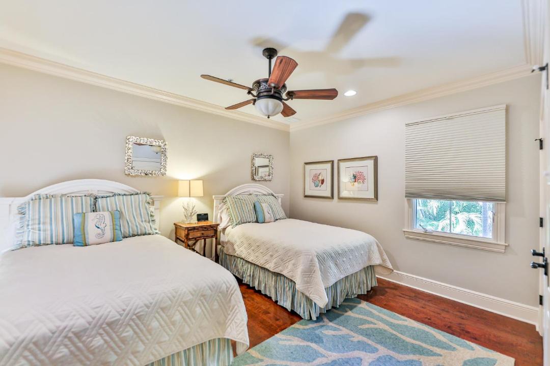 Photo of Others in Captiva