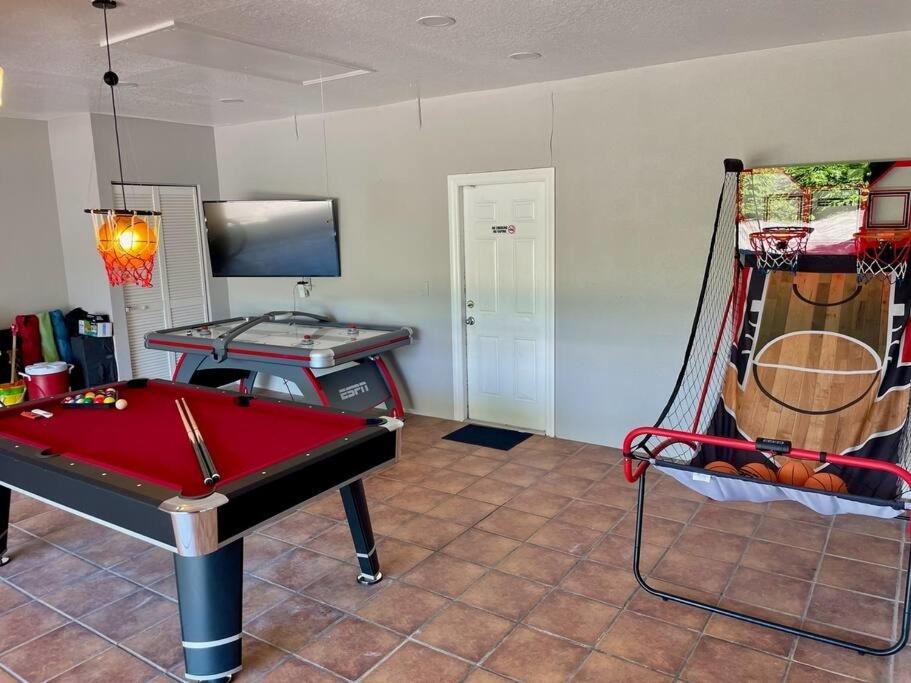 Photo of Livingroom in Lake Magdalene