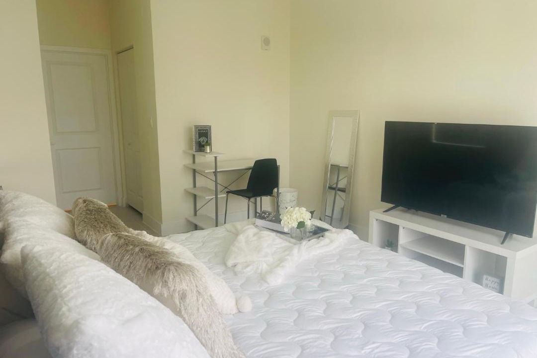 Photo of Bedroom in Doral