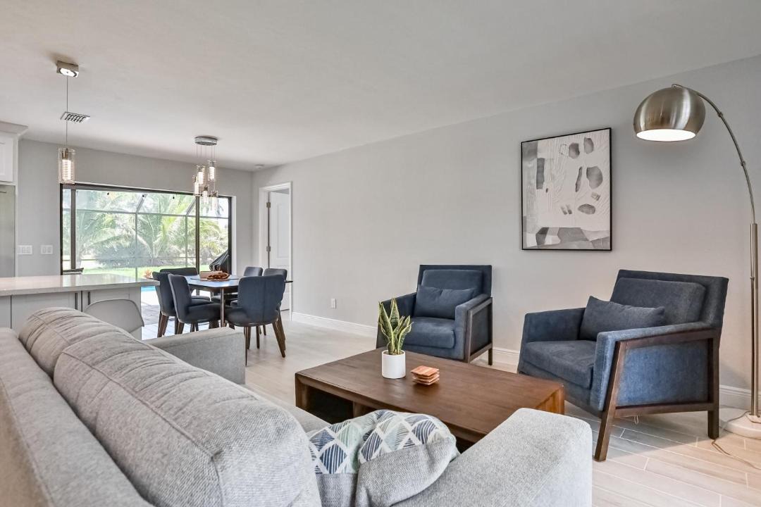 Photo of Livingroom in Bonita Springs