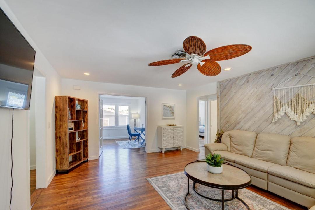 Photo of Livingroom in Lake Worth