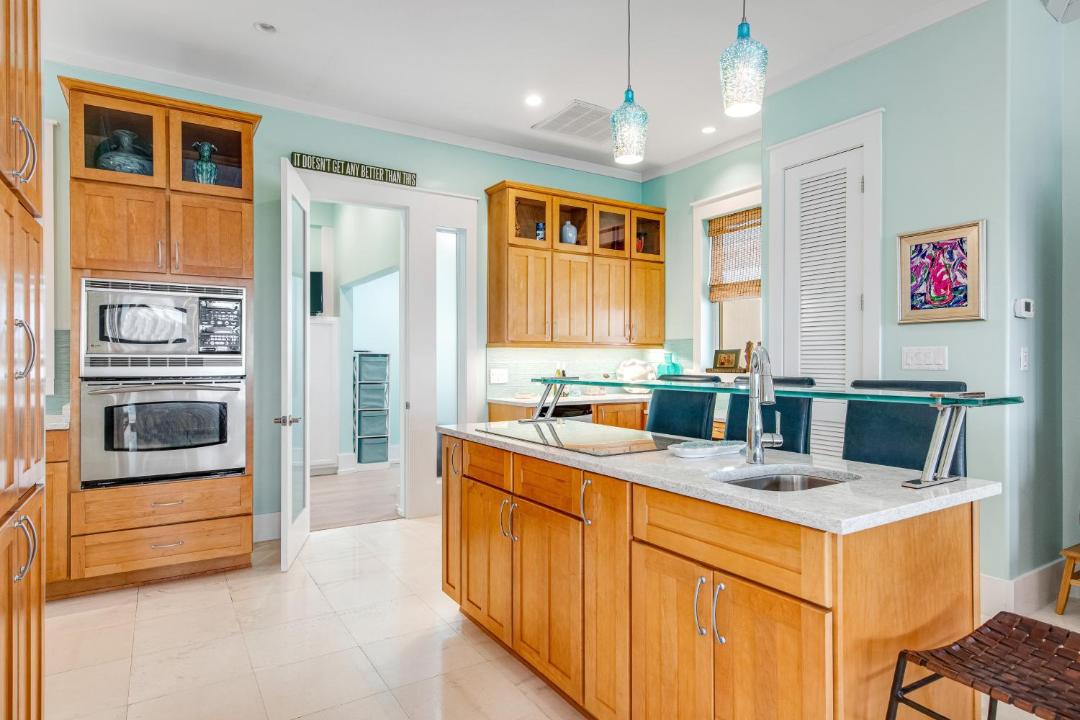 Photo of Kitchen in Holiday Isle
