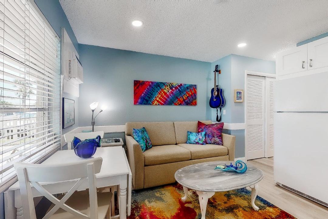 Photo of Livingroom in Belleair Beach