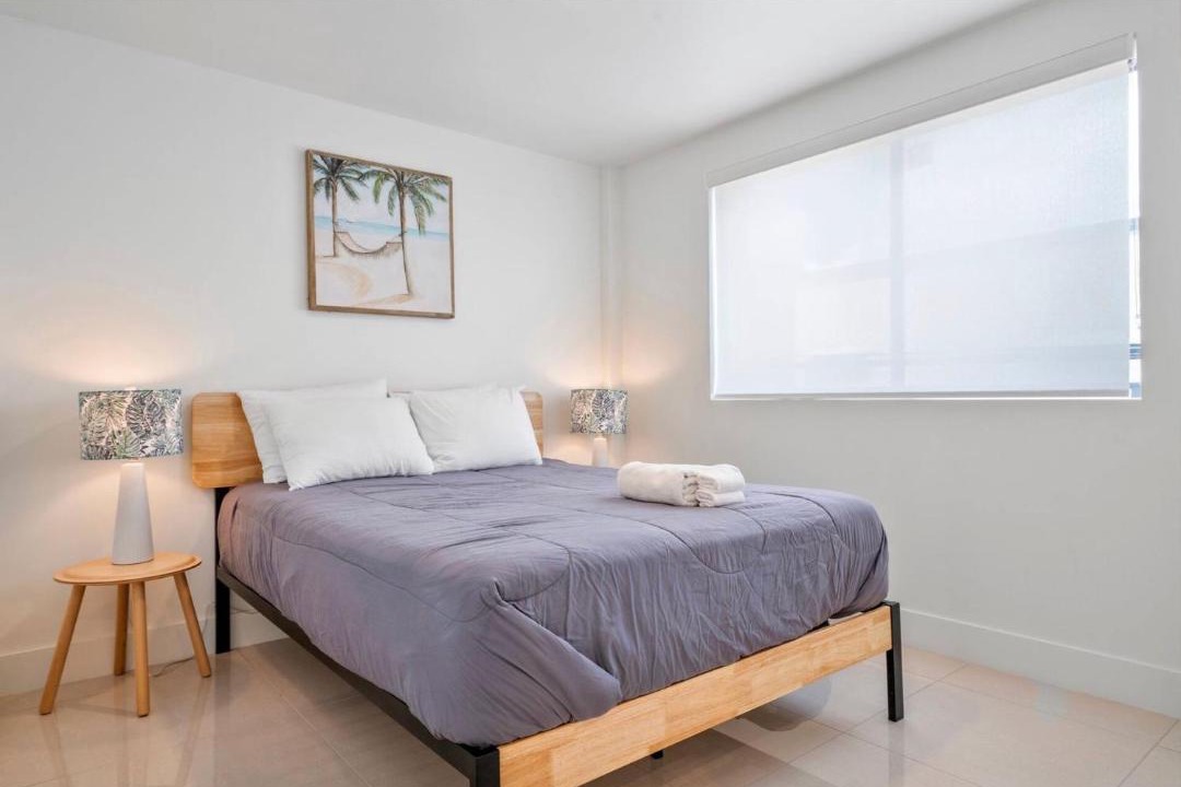 Photo of Bedroom in Coral Way