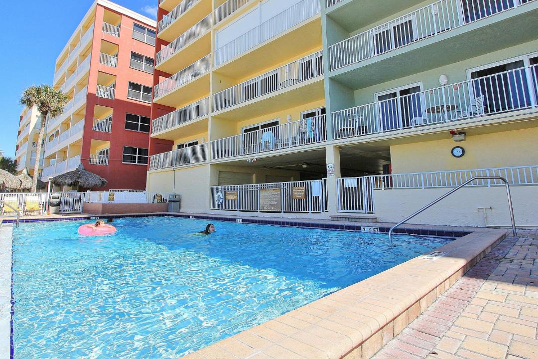 Photo of Patio Balcony in North Redington Beach