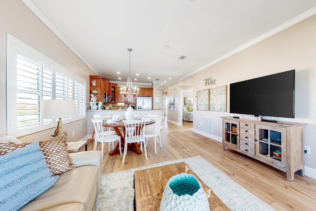 Photo of Livingroom in Independence Square