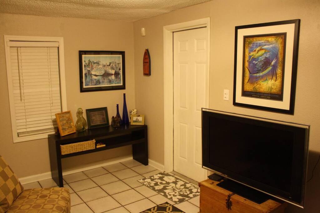 Photo of Livingroom in Southwest Coconut Grove