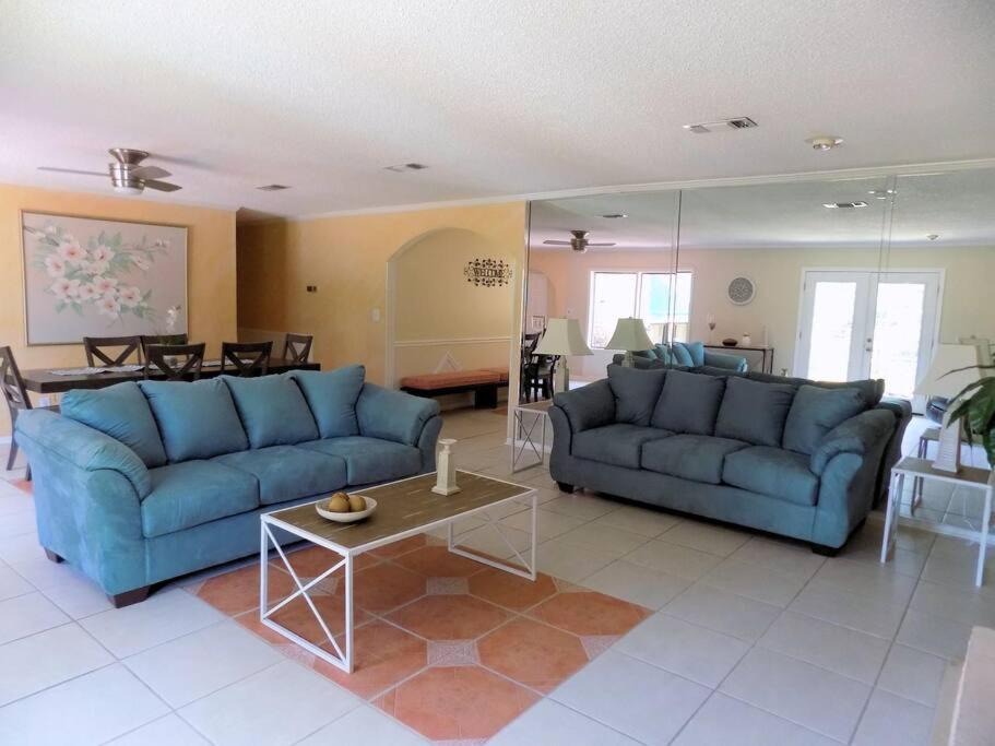 Photo of Livingroom in Northeast Pensacola