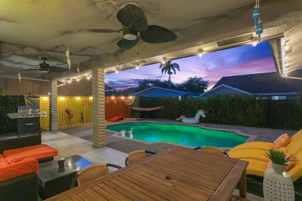 Photo of Outdoor in Dania Beach