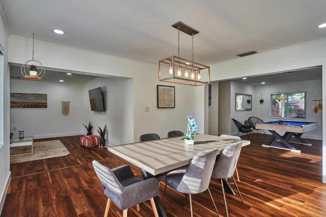 Photo of Livingroom in Biscayne Park