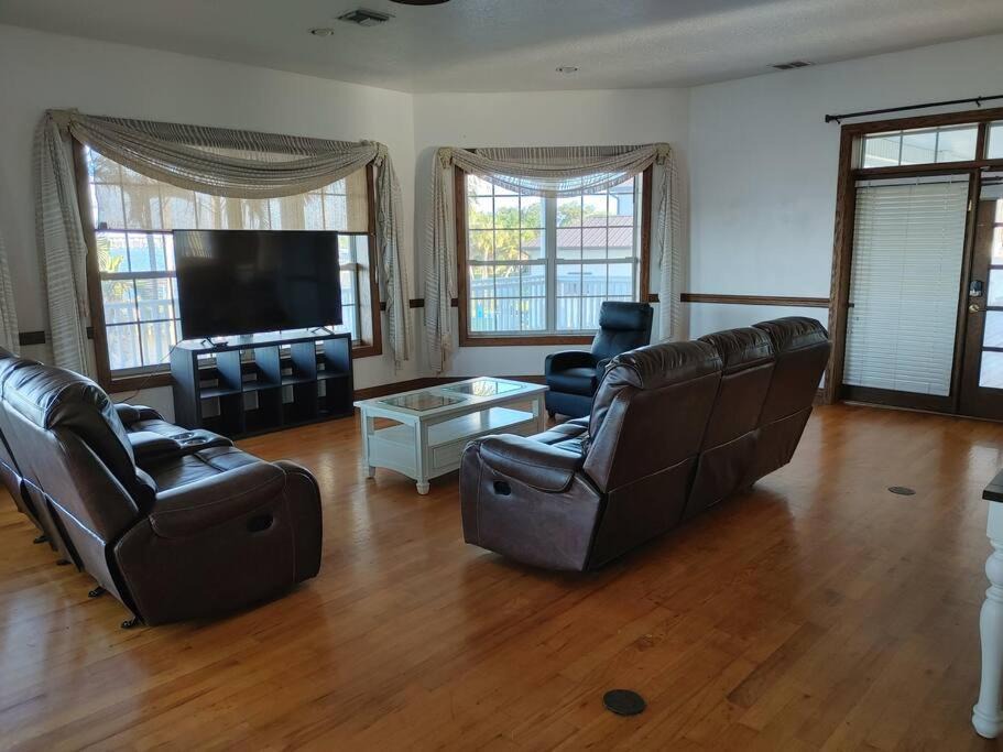Photo of Livingroom in Tropic