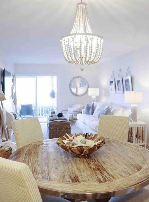 Photo of Livingroom in Key Colony Beach