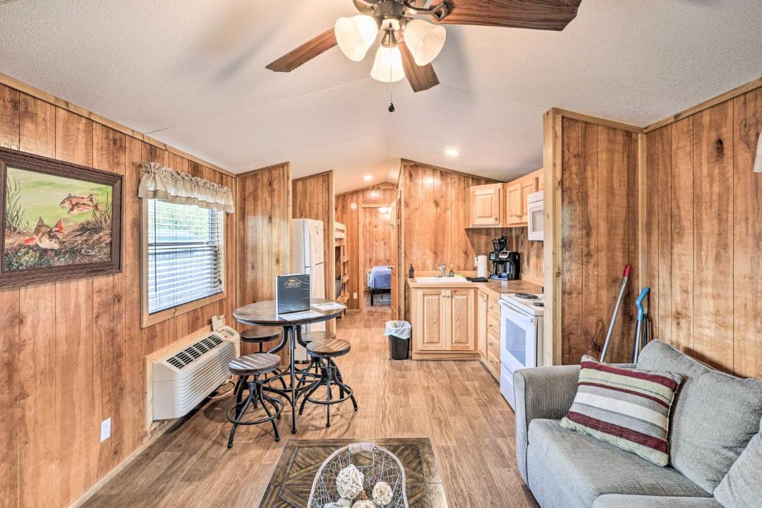 Photo of Livingroom in Steinhatchee