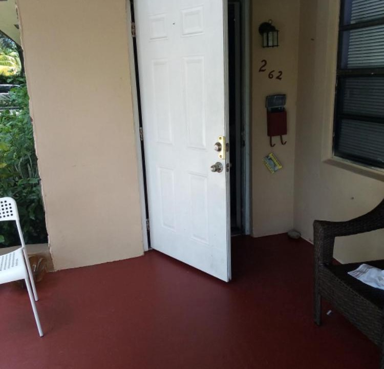 Photo of Others in North Miami