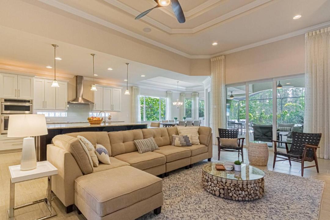 Photo of Livingroom in Naples