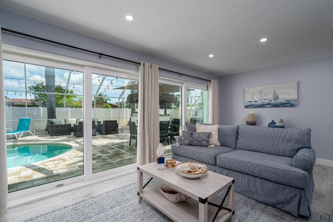 Photo of Livingroom in Cypress Lakes Estates